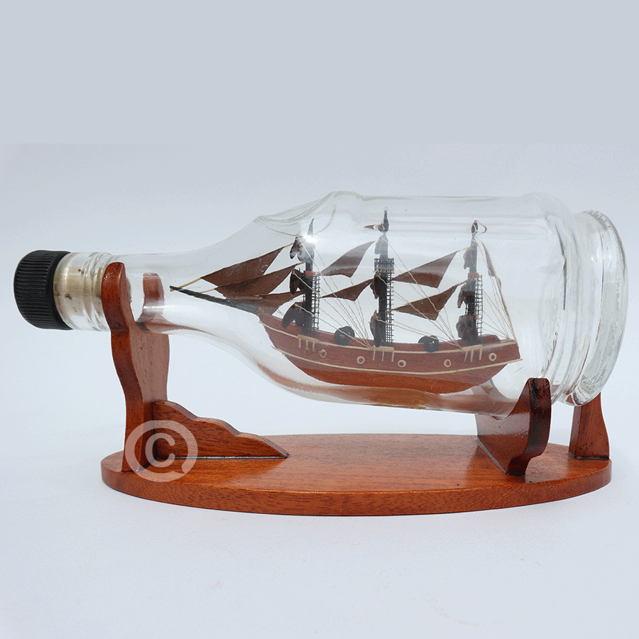 Bottles Boats Ship In Hennessy Wine Lenght 26