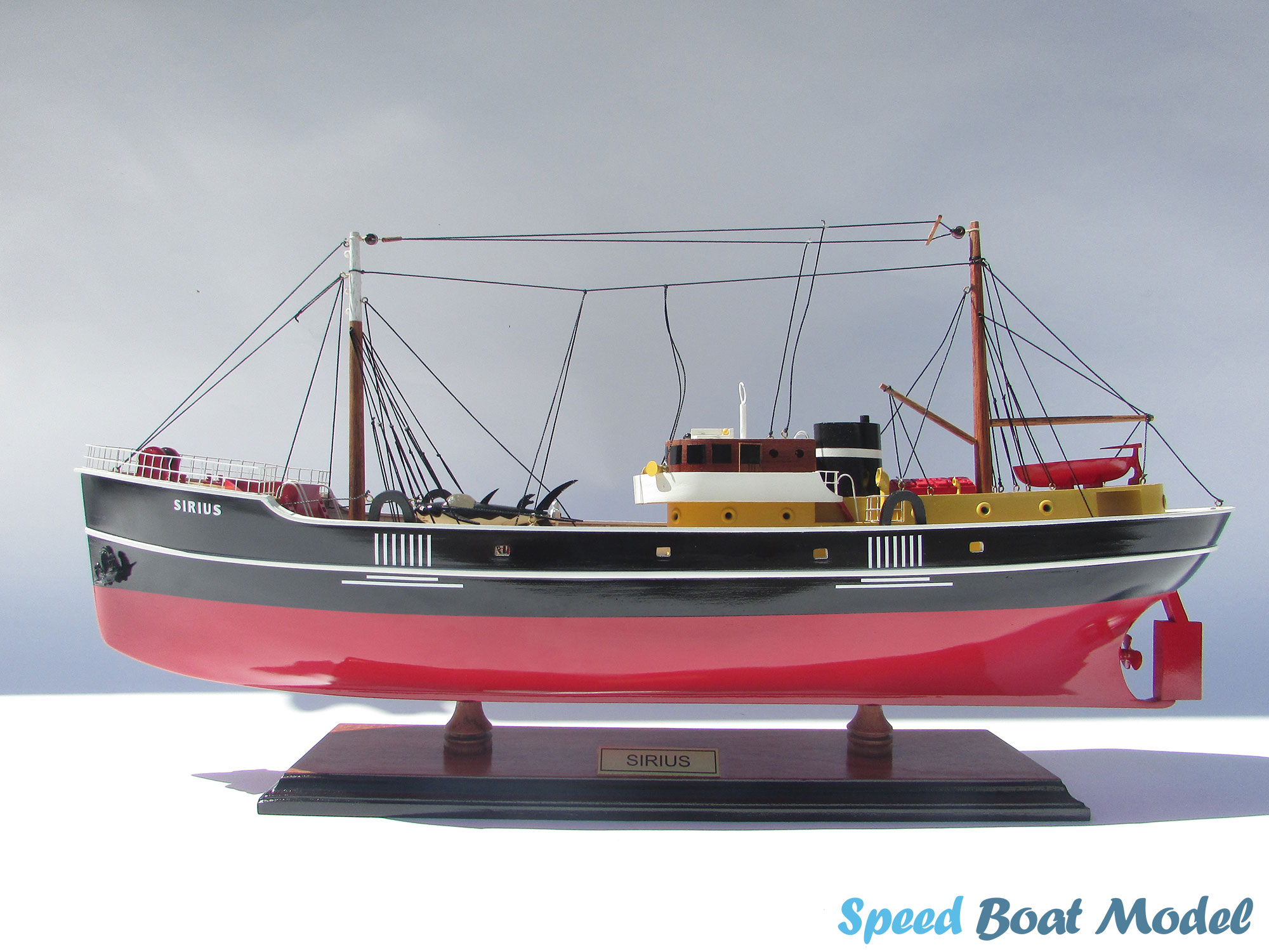 Sirius Tranditional Boat Model