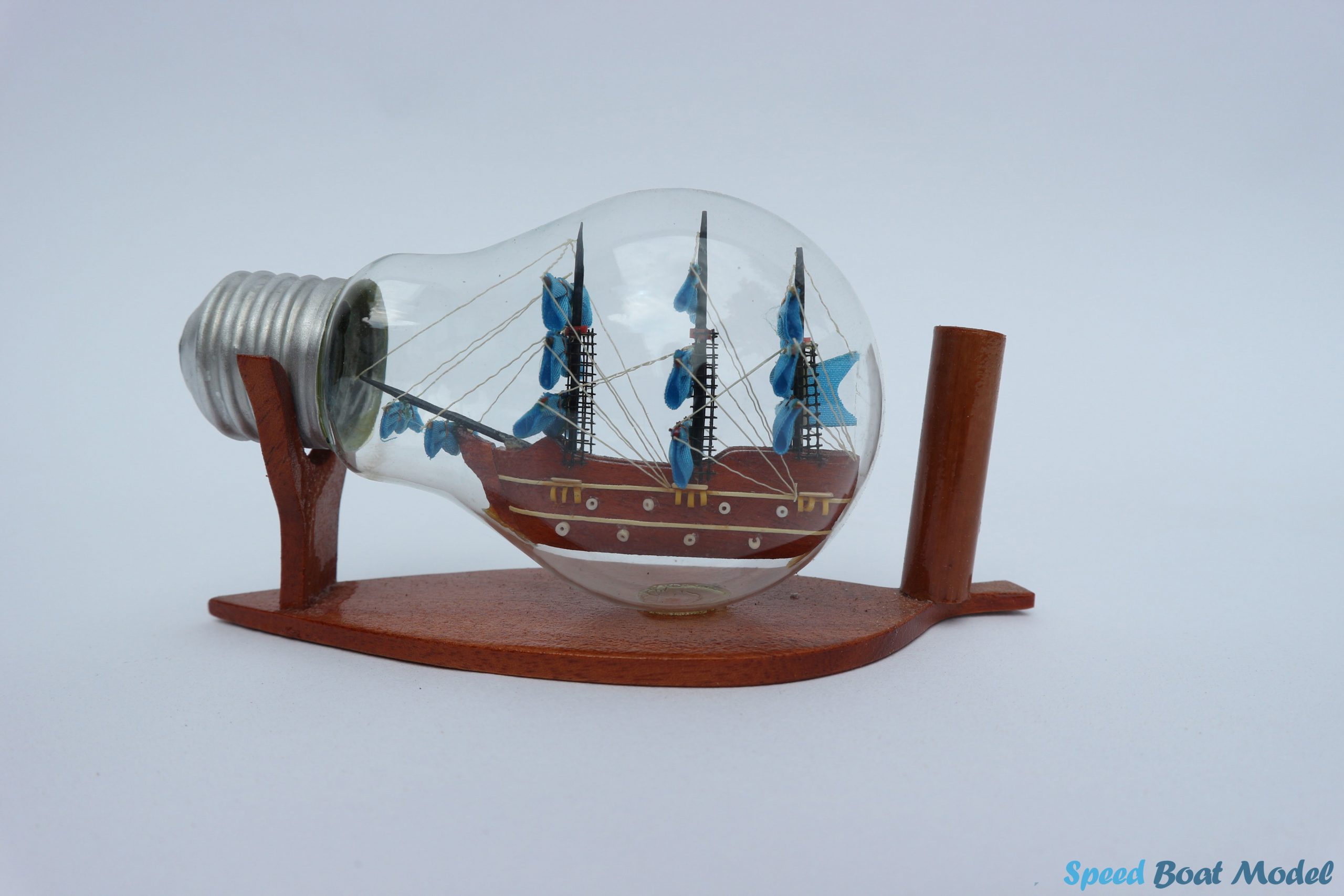 Ship In Light Bulb Bottles Boat Model 5.5