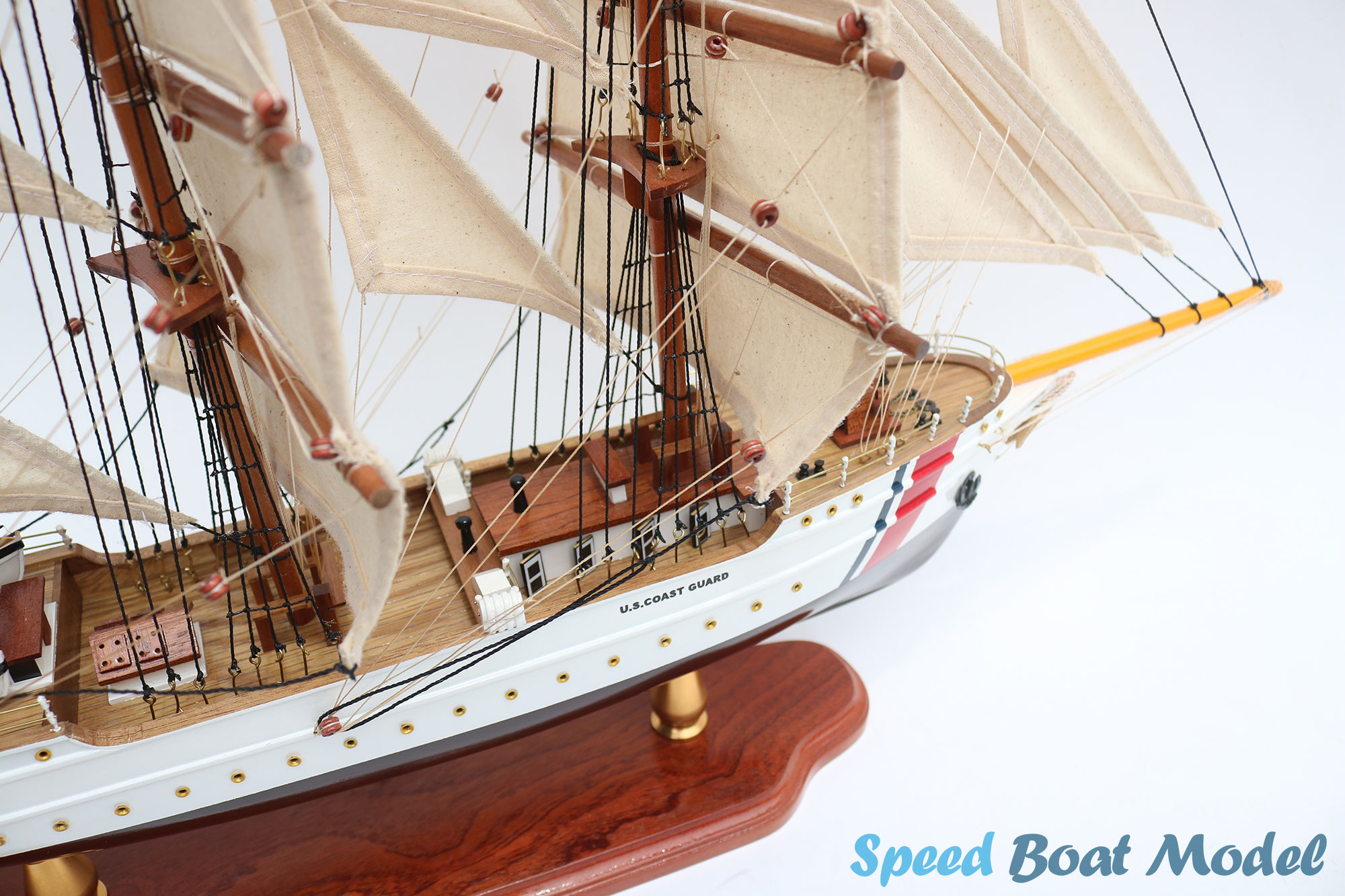 Us Coast Guard Eagle Tall Ship Model 31.4" 17 Us Coast Guard Eagle Tall Ship Model 35.4