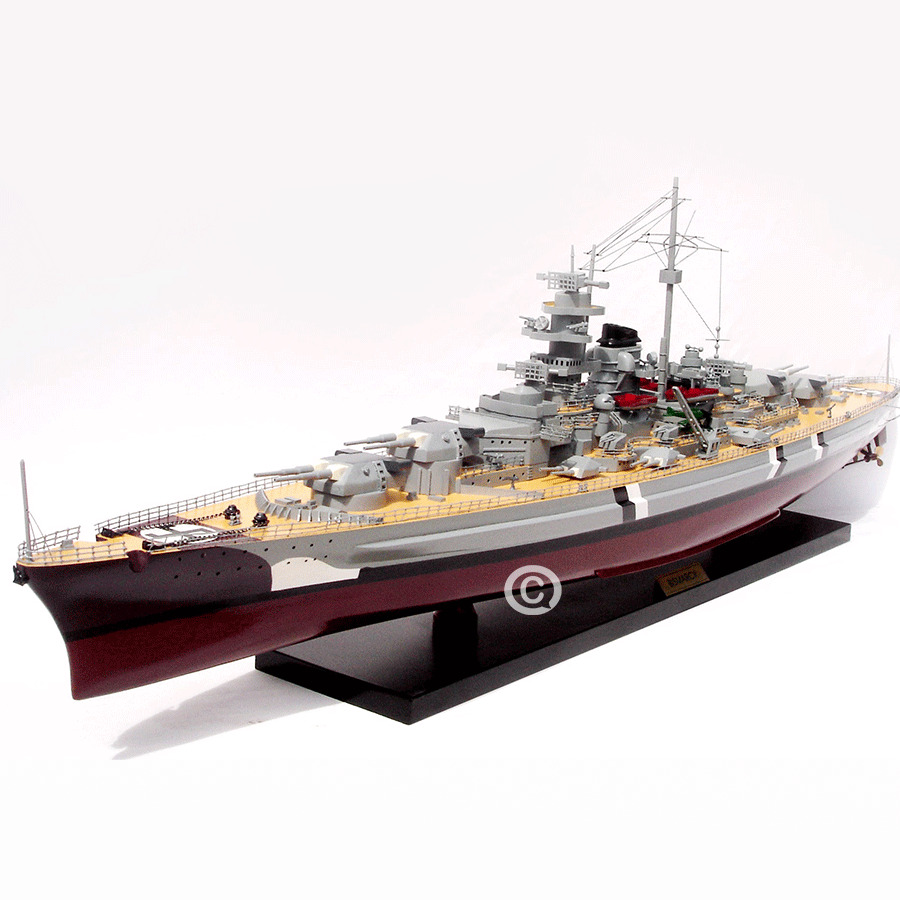Bismarck Warship Model Lenght 100