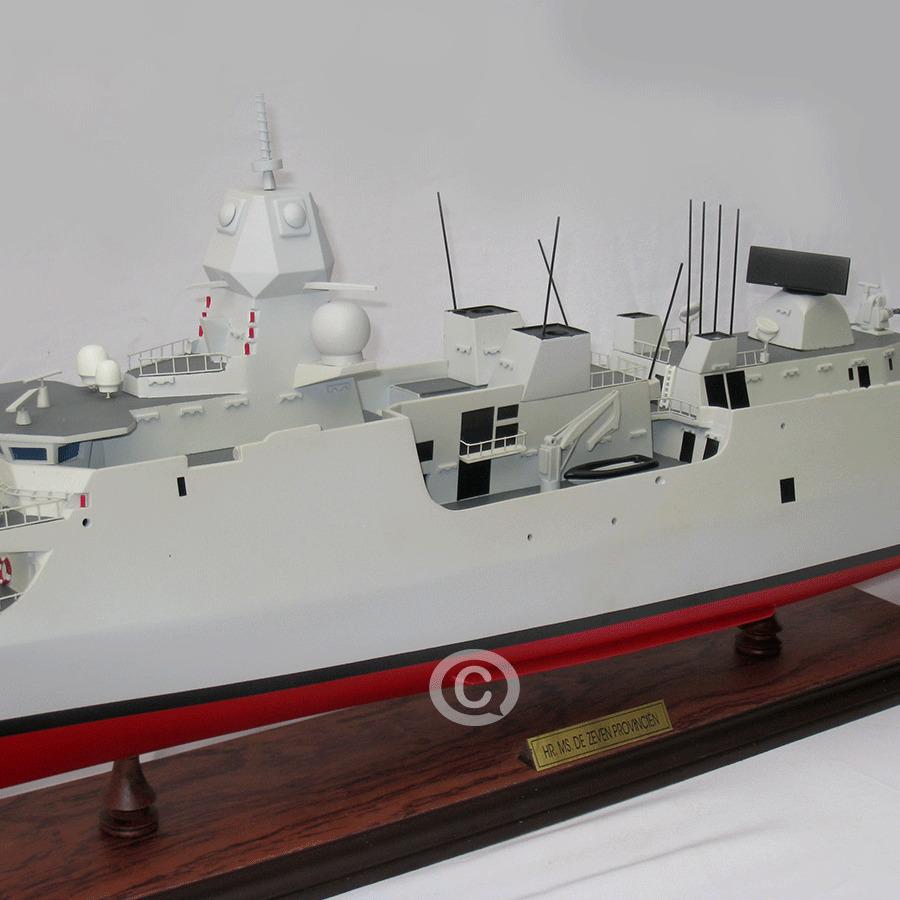 De Zeven Warship Model Lenght 100