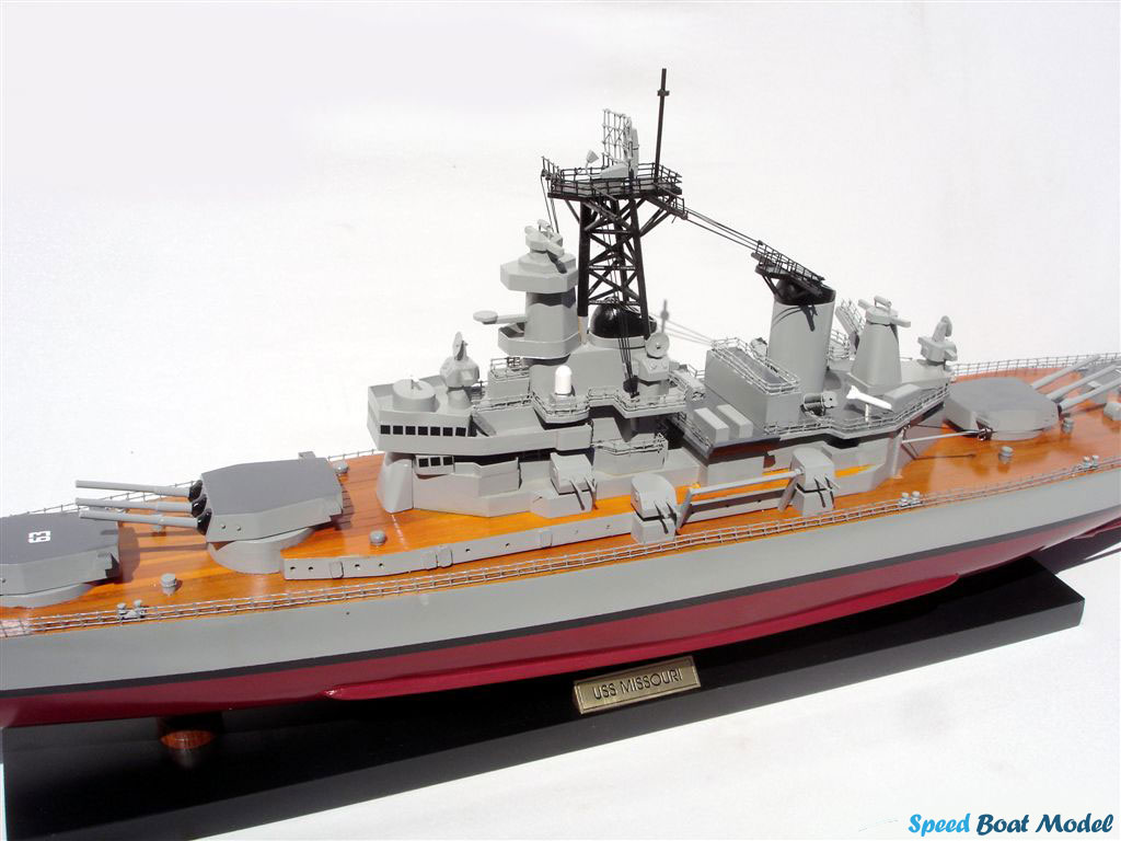 Uss Missouri (Bb-63) Warship Model 39.3" 14 Uss Missouri (bb-63) Warship Model 39.3