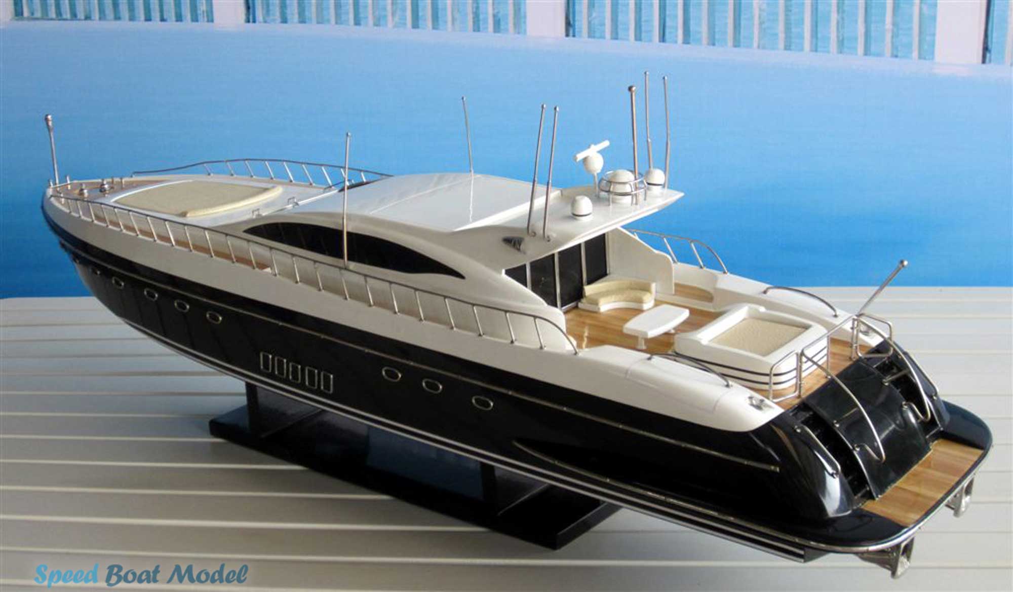 Mangusta 108 (black Hull) Modern Yacht Model 34.2