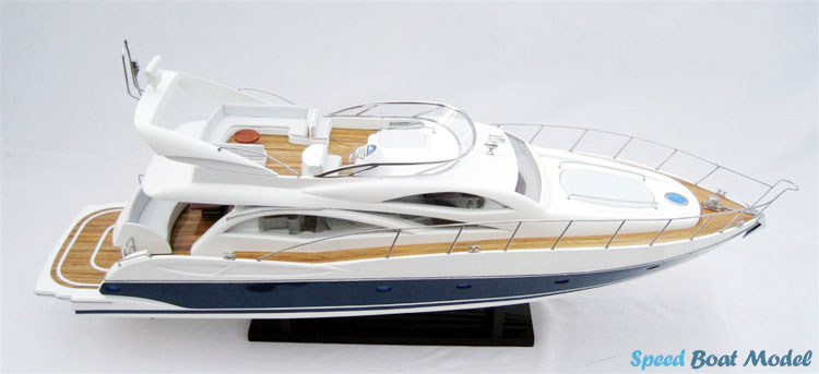 Sunseeker Manhattan 64 Modern Yacht Model 34.3"