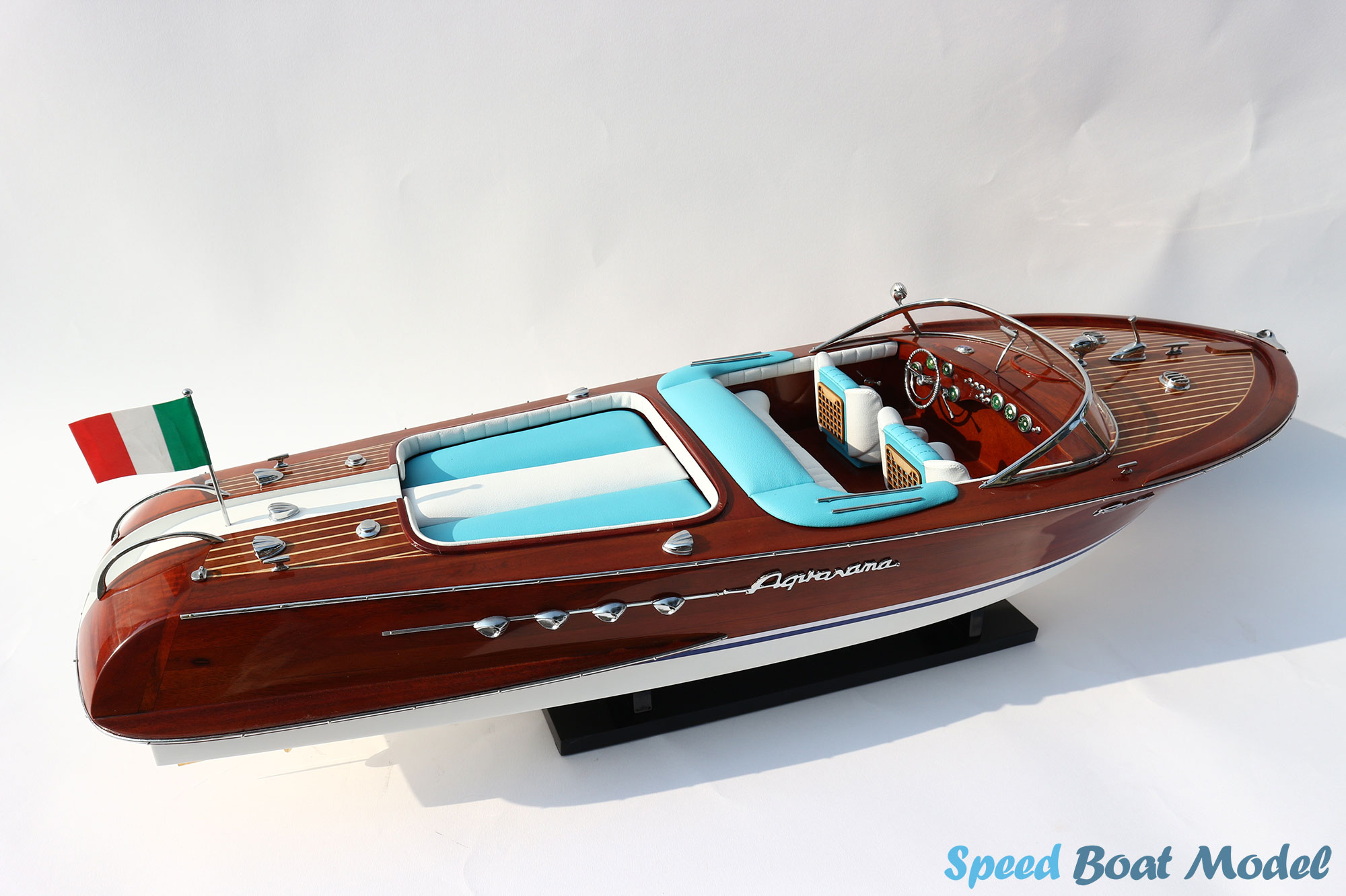 Blue Riva Aquarama Classic Speed Boat Model 34.2