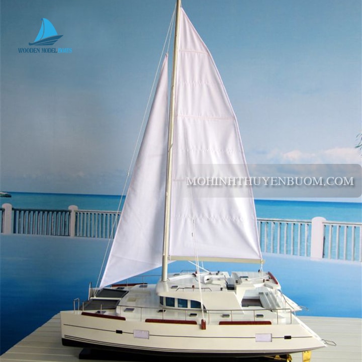 Modern Yacht Lagoon 440 Catamaran Model Lenght 70