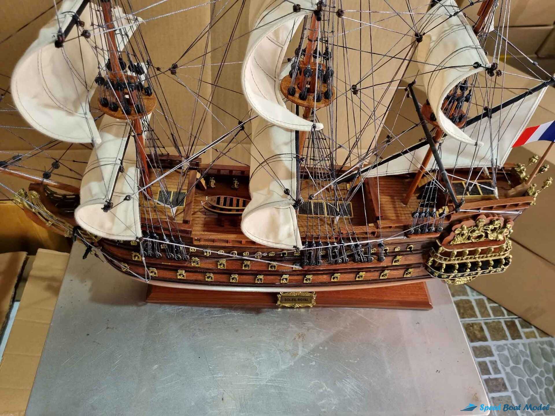 Royal Louis Tall Ship Model (1) Speed Boad Model Royal Louis Tall Ship Model (1) Speed Boad Model