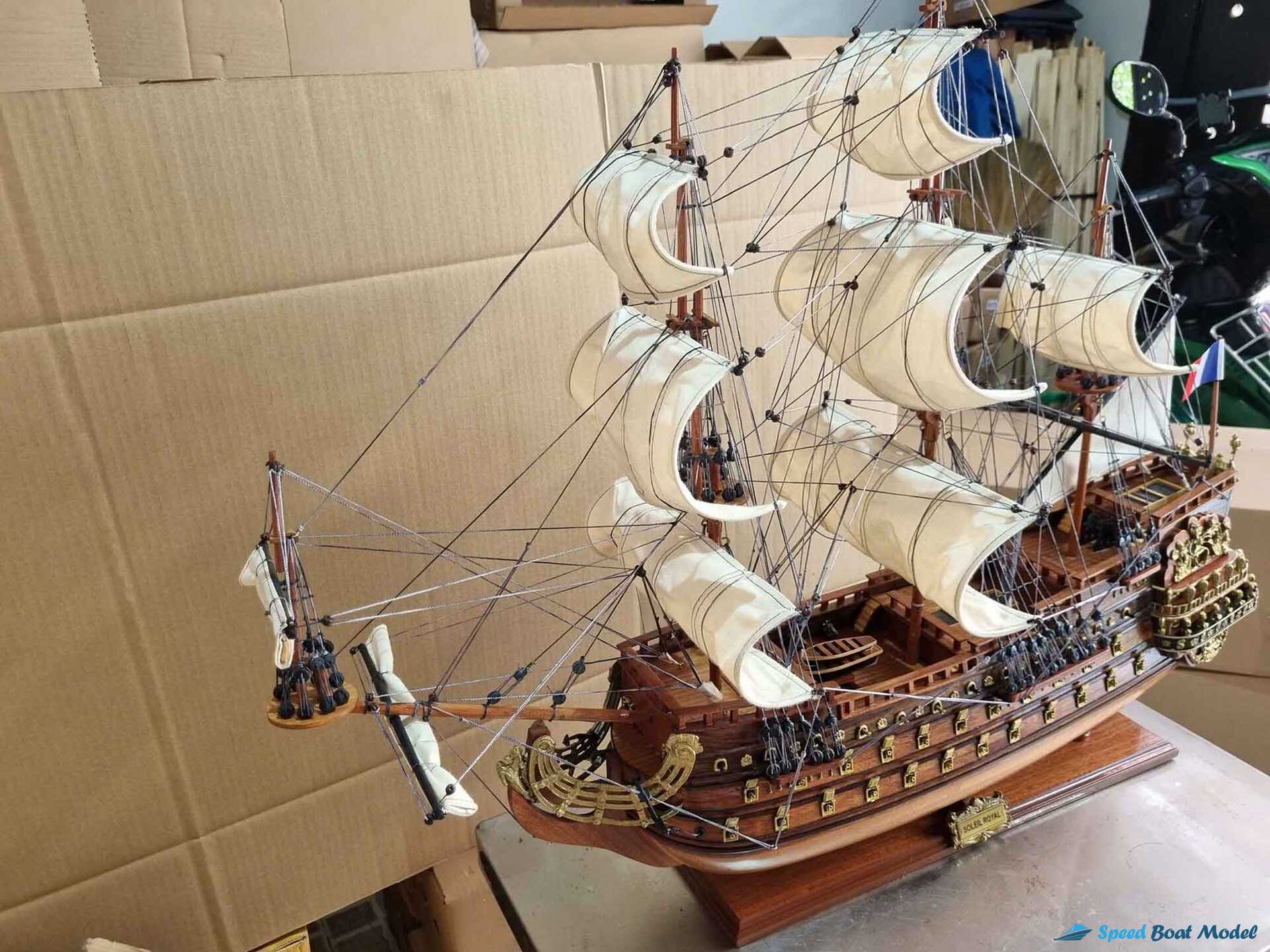 Royal Louis Tall Ship Model 23.6" 9 Royal Louis Tall Ship Model (2) Speed Boad Model