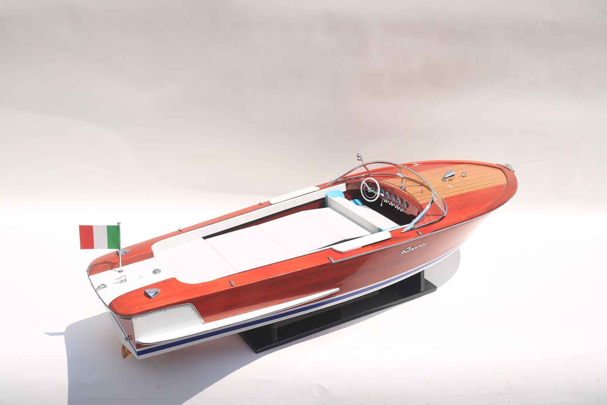 1969 – 1983 Riva Olympic Speed Boat Model (4) Speed Boad Model