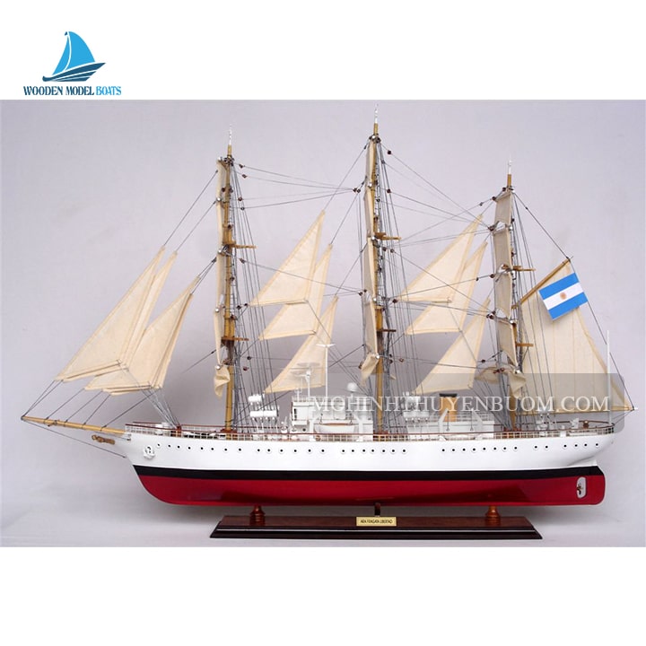 Tall Ship Ara Libertad