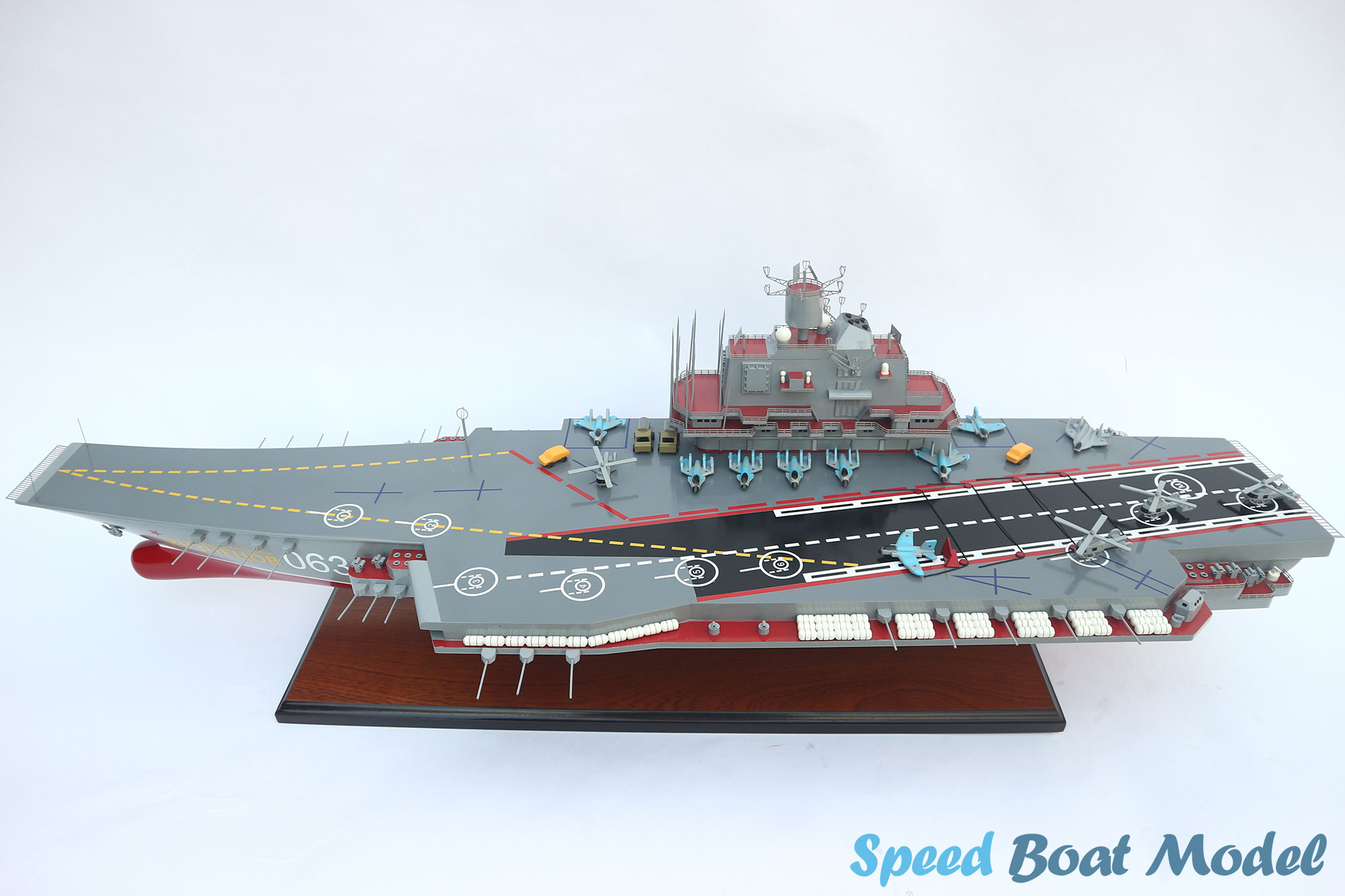 Admiral Kuznetsov Warship Model 40.5"