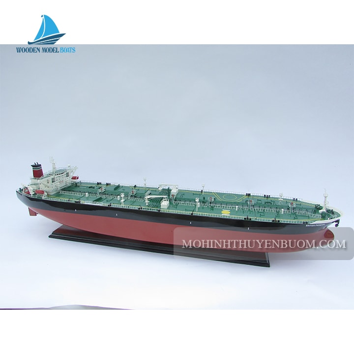 Commercial Ship British Pioneer Model Lenght 102