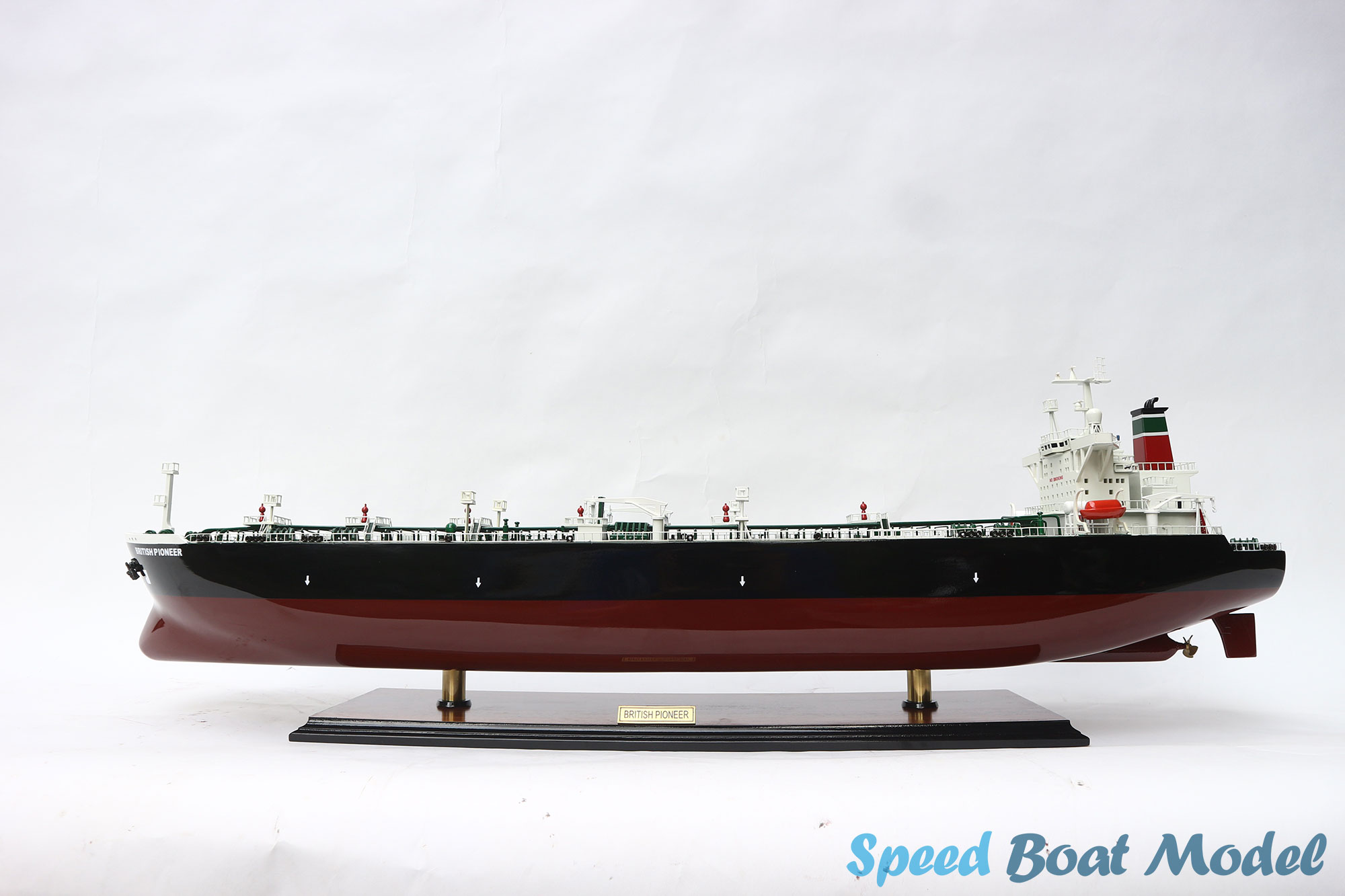 British Pioneer Commercial Ship Model 40