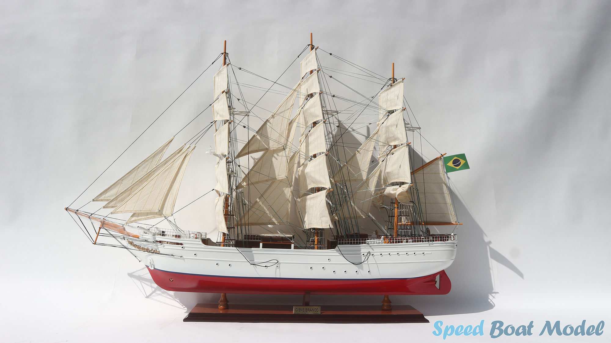 Cisne Branco Tall Ship Model 31.5