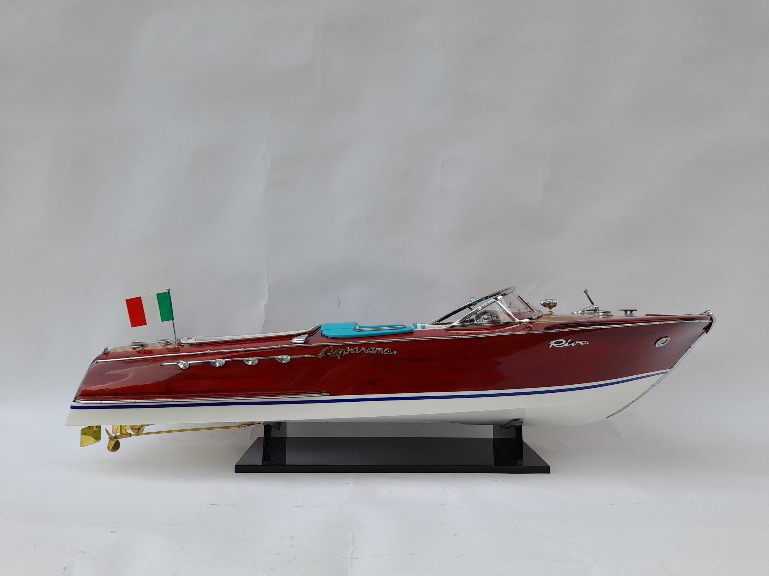 Classic Boat Super Riva Aquarama Model Length 87