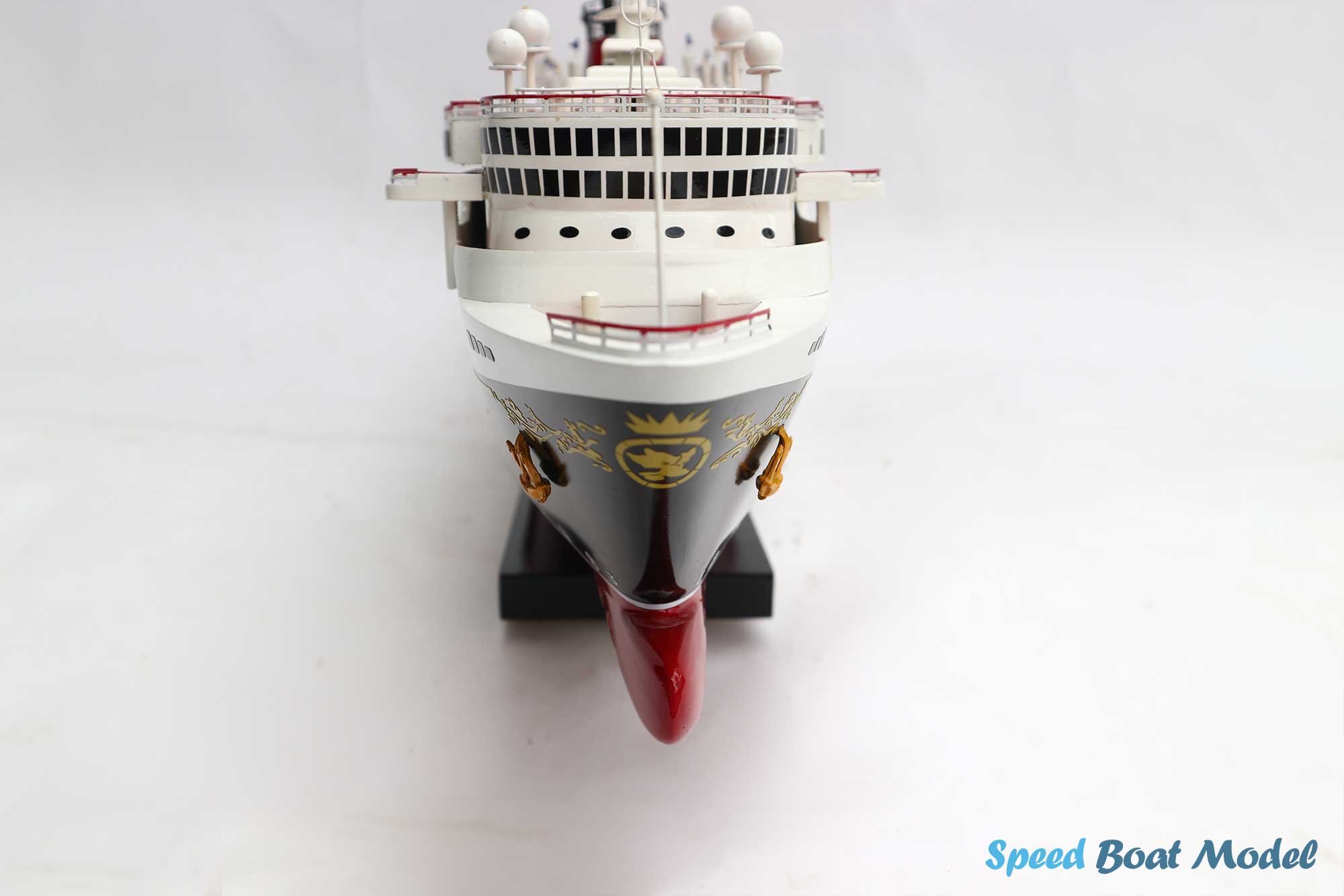 Disney Magic Cruises Ship Model 32.2