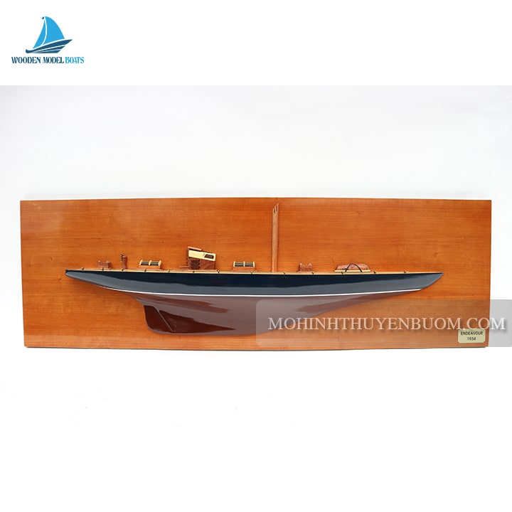 Halfhull Wall Pictures Endeavour Model