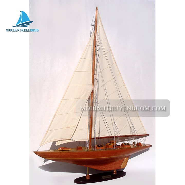 Endeavour Wood Finished Sailing Boat Model 19.6"