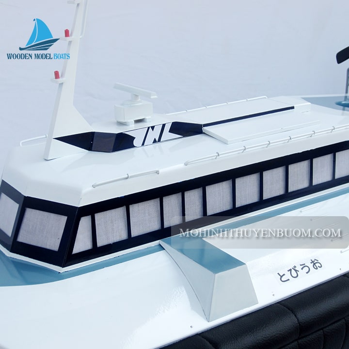 Commercial Ship Hovercraft Model Lenght 80