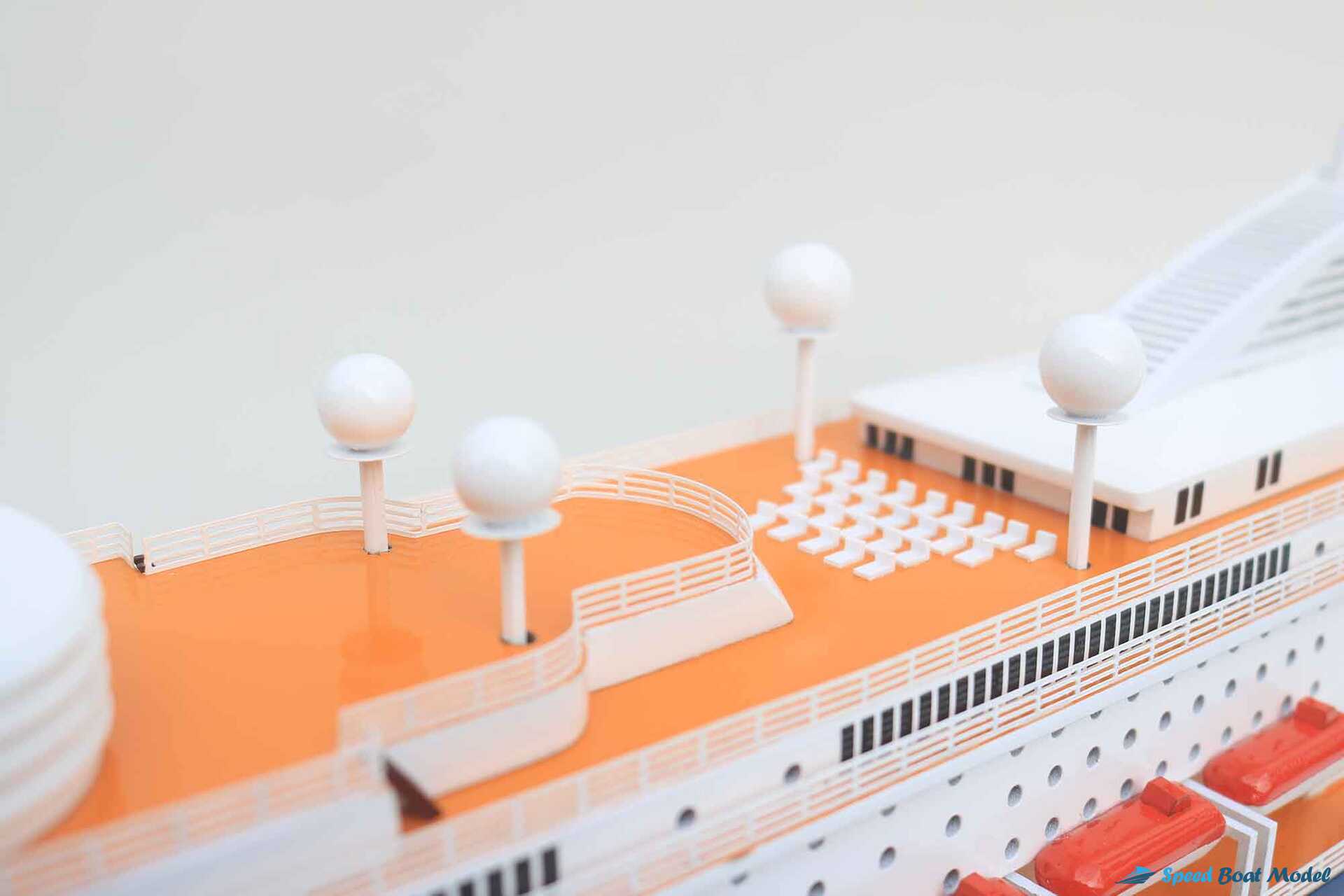 Ms Color Fantasy Cruise Ship Model (4) Speed Boad Model Ms Color Fantasy Cruise Ship Model (4) Speed Boad Model