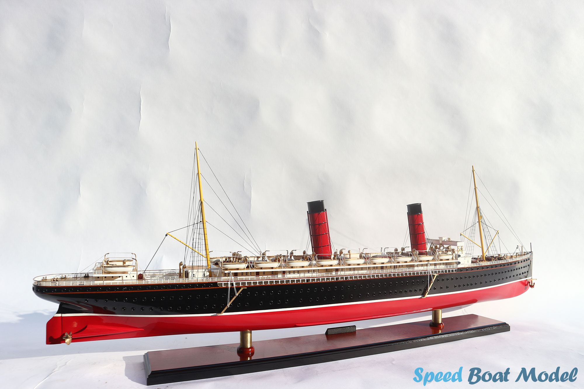 Rms Campania Ocean Liner Model 39.3