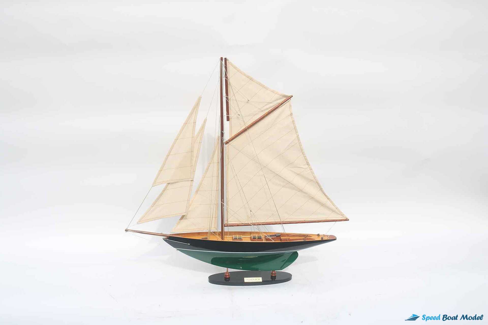 Penduick Painted Sailing Boat Model (11) Speed Boad Model