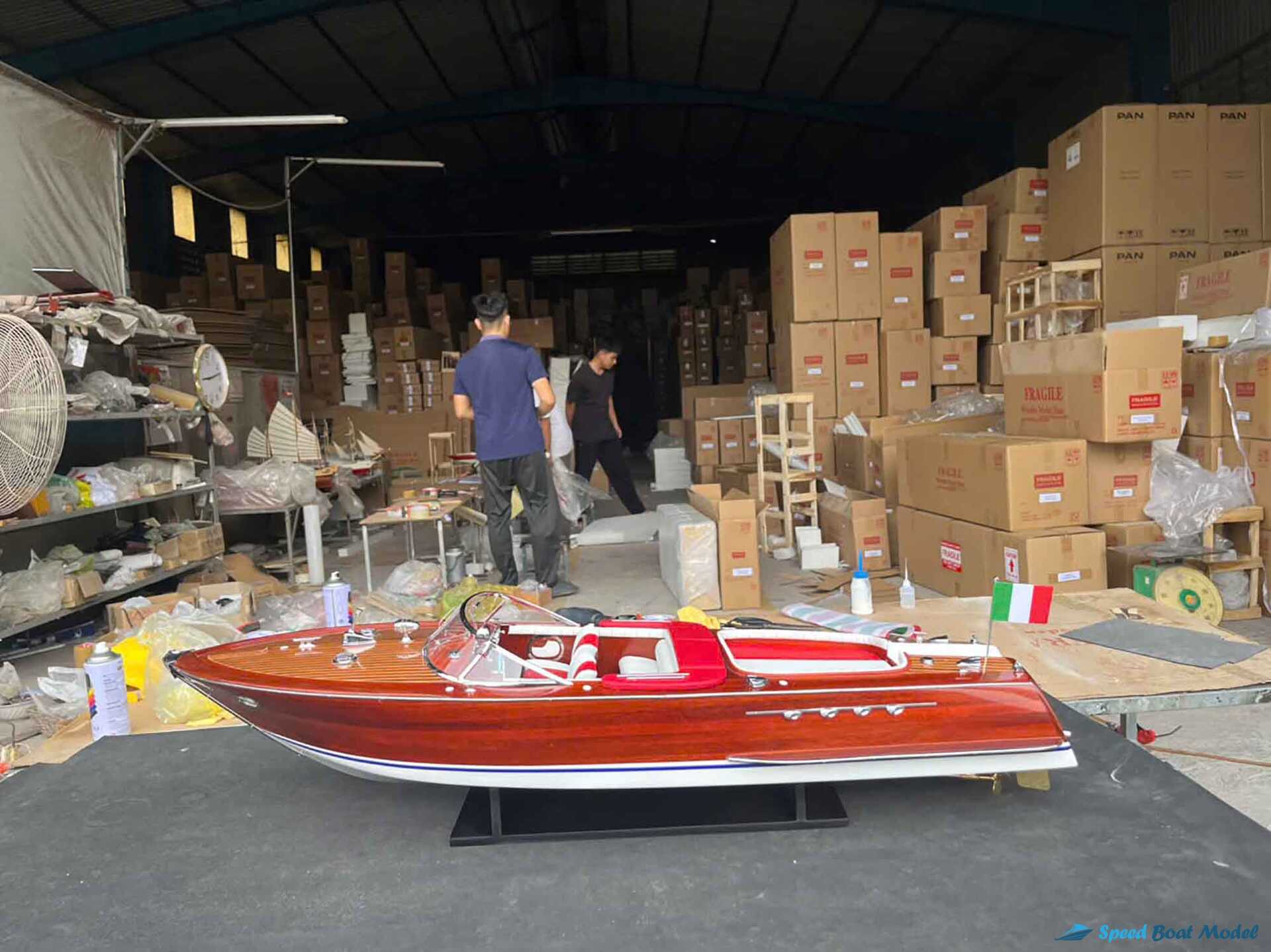 Red Super Riva Aquarama Classic Boat Model (12) Speed Boad Model