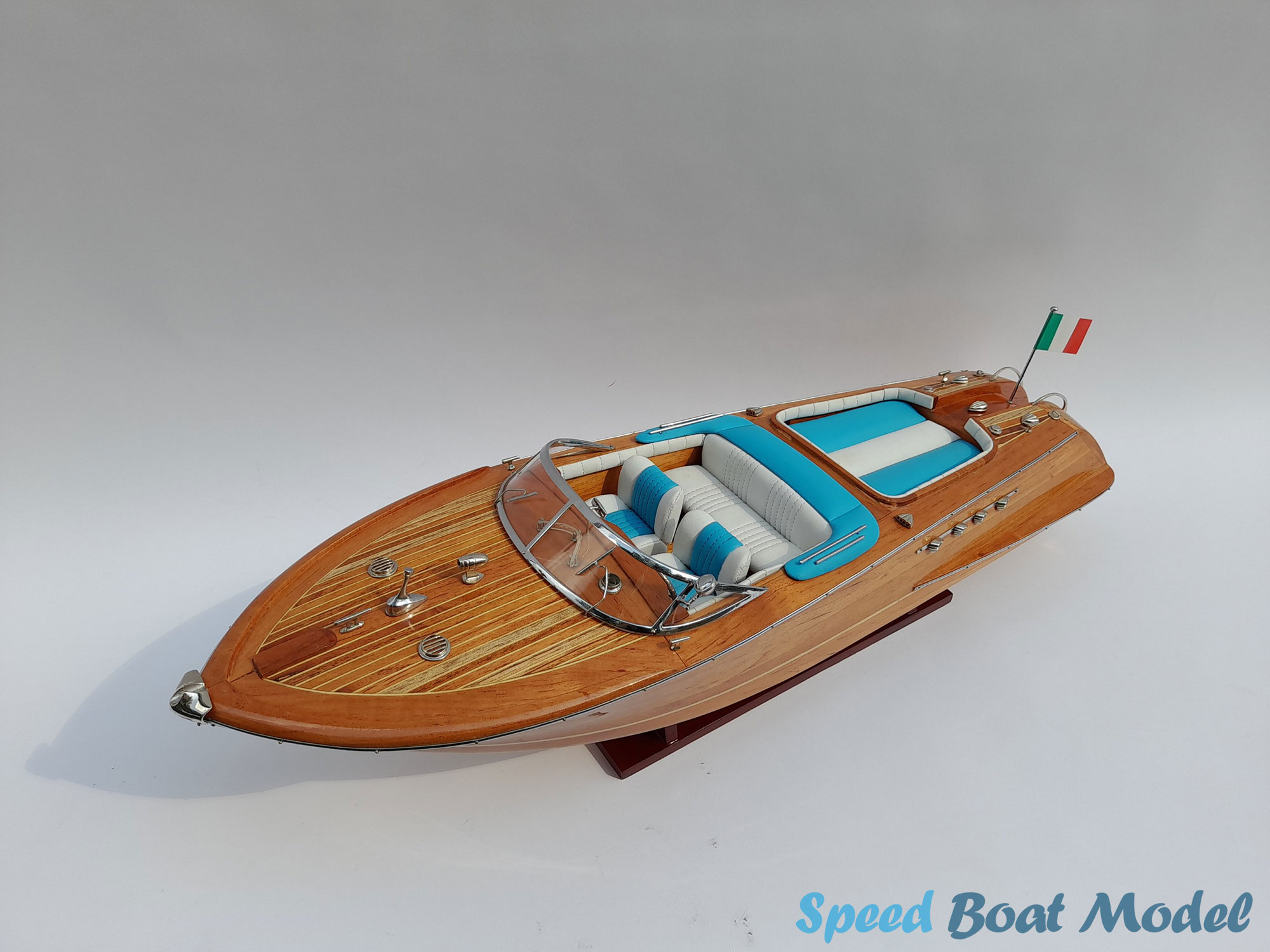 Riva Aquarama Wood Finshed Classic Speed Boat 34.2" 29 Riva Aquarama Wood Finshed Classic Speed Boat 34.2