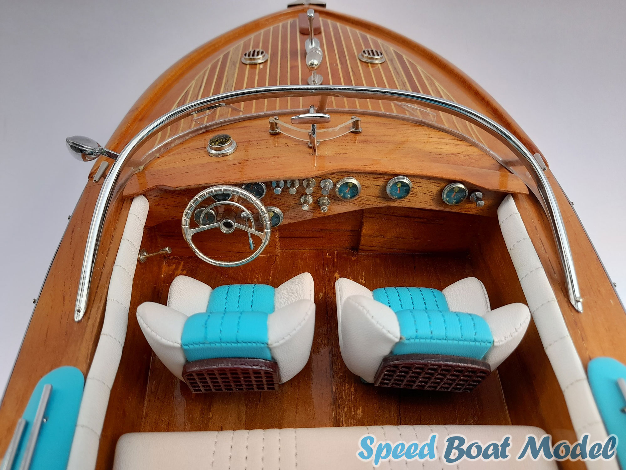 Riva Aquarama Wood Finshed Classic Speed Boat 34.2" 25 Riva Aquarama Wood Finshed Classic Speed Boat 34.2