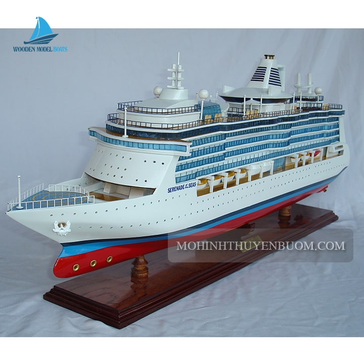 Ocean Liner Serenade Of The Seas Model Lenght 77