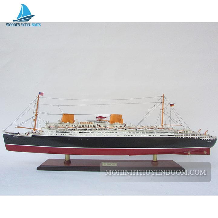 Ocean Liner Ss Europa Model Lenght 94