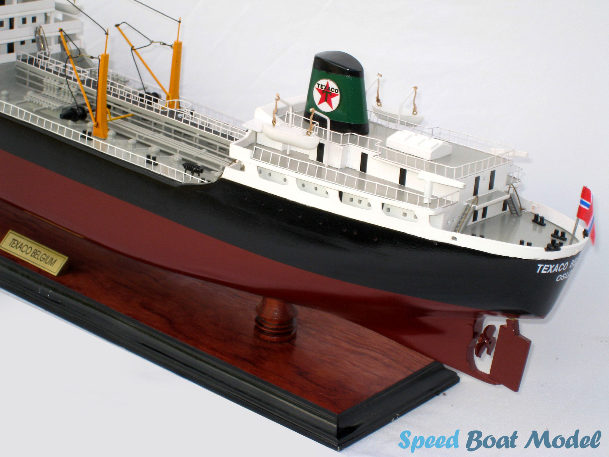 Texaco Belgium Commercial Ship Model 31.5"