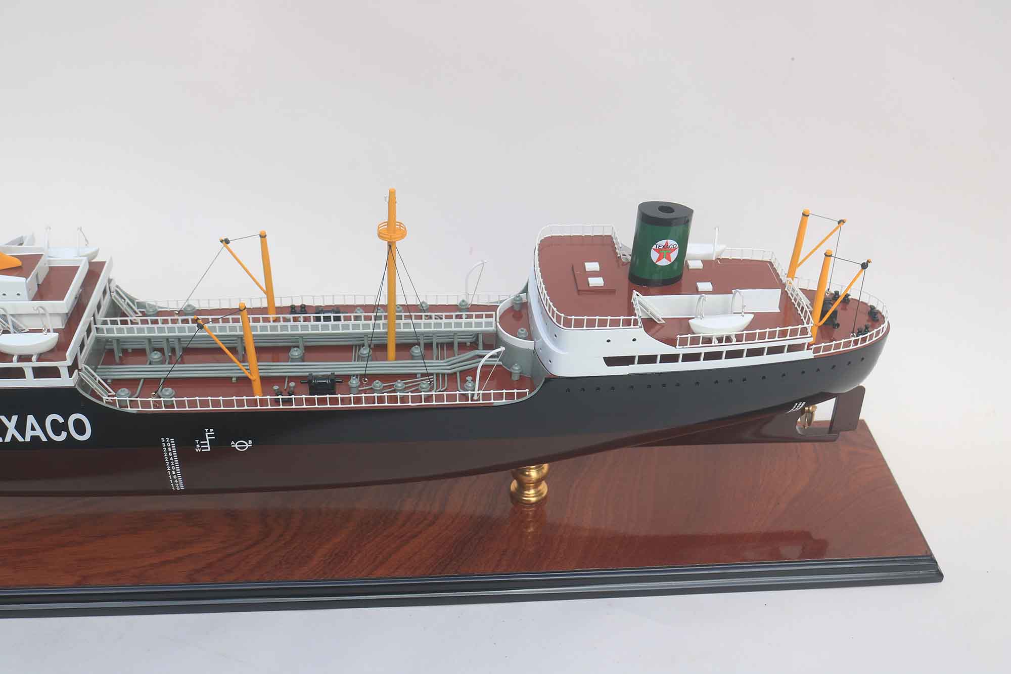 Texaco North Dakota Commercial Ship Model (10) Speed Boad Model Texaco North Dakota Commercial Ship Model (10) Speed Boad Model