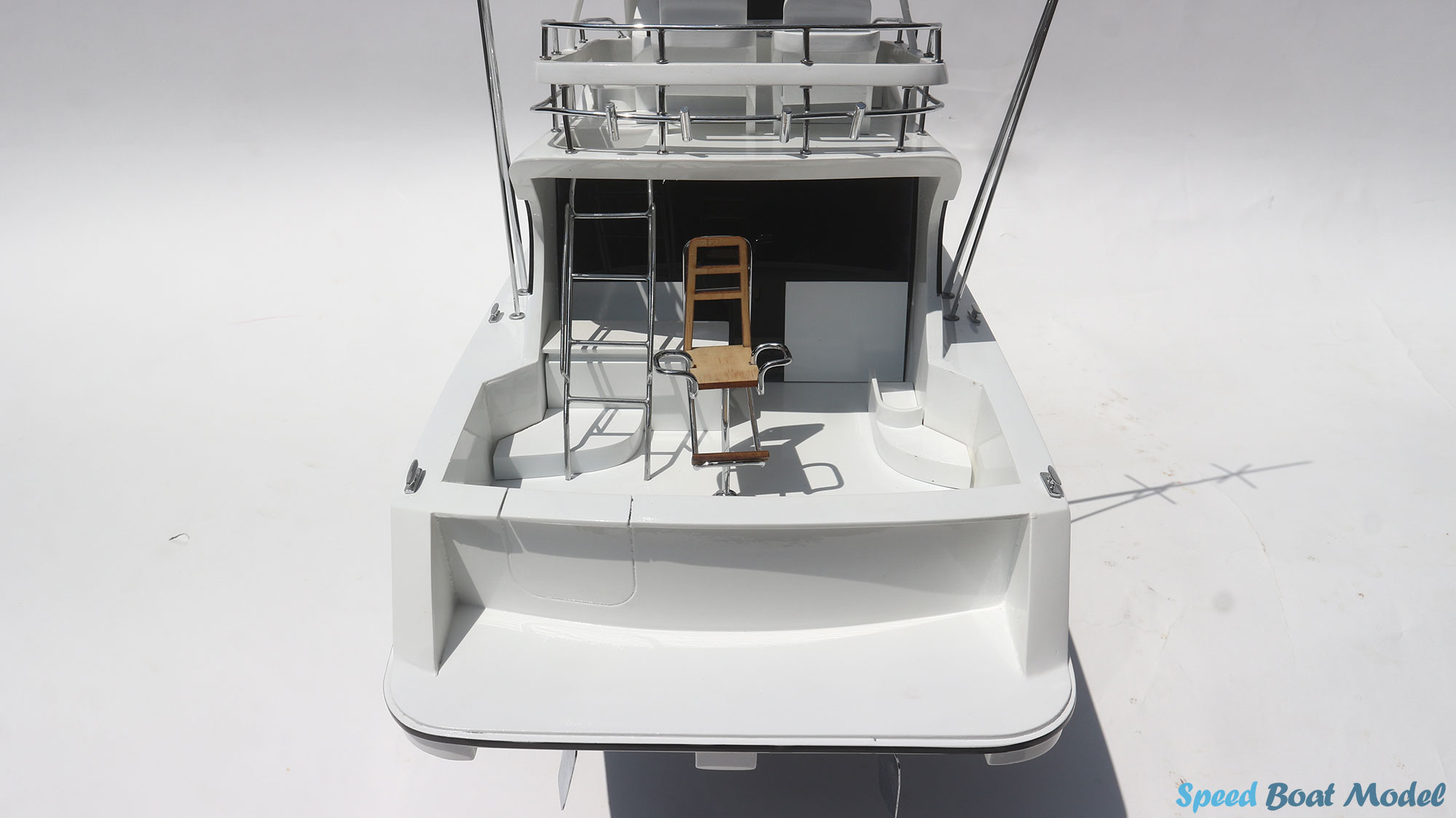 Toyota Ponam 35 Modern Yacht Model 20.8" 22 Toyota Ponam 35 Modern Yacht Model 20.8