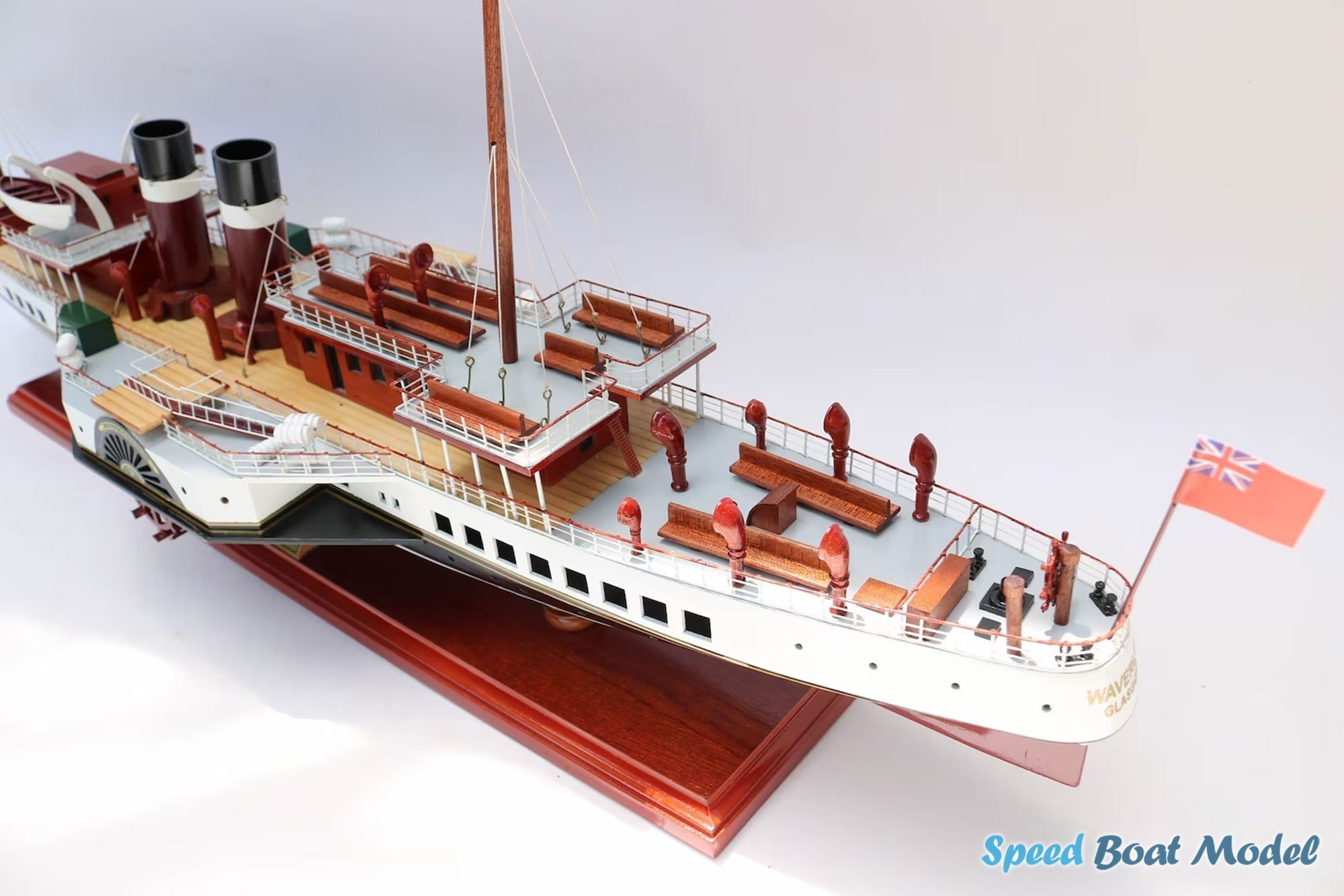 Waverley Ocean Liner Model 31.4