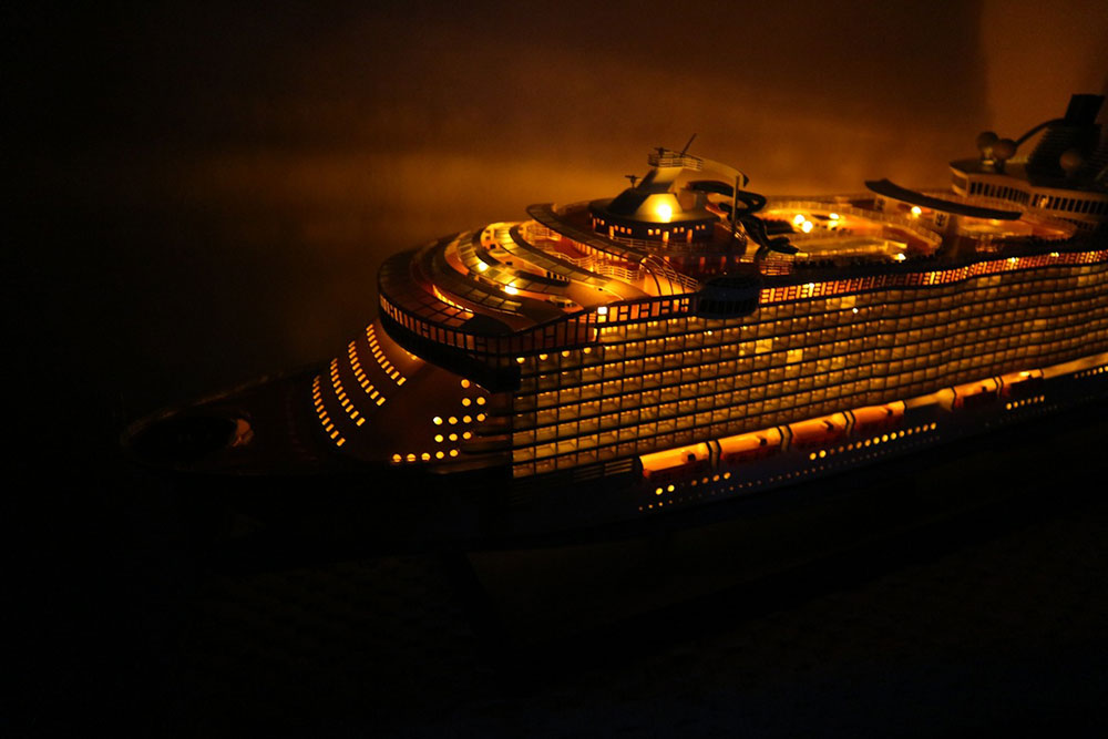 Harmony Of The Seas Boat Model With Light