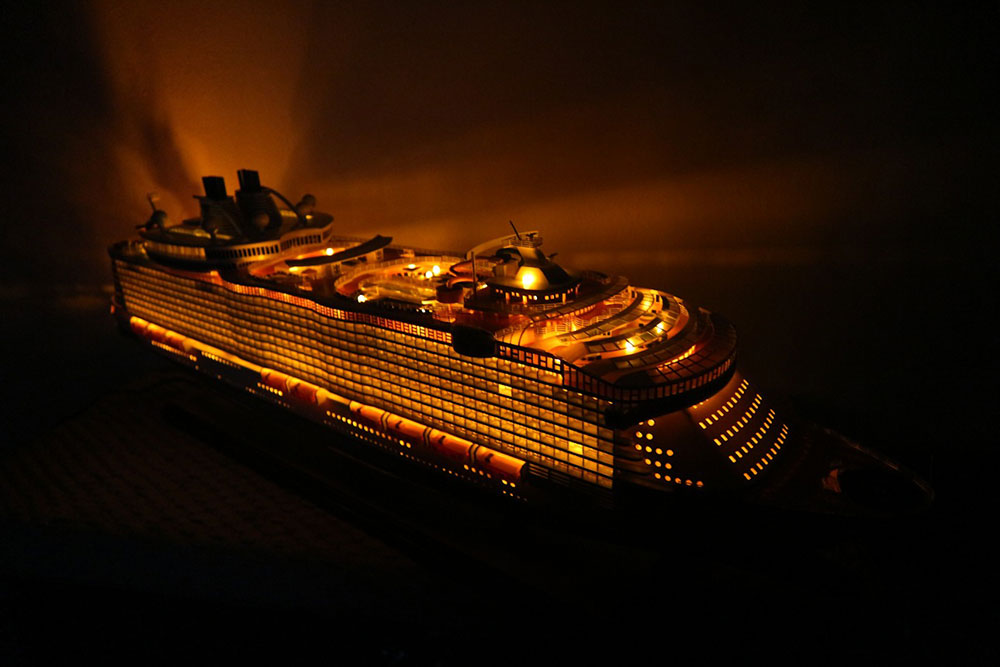 Harmony Of The Seas Boat Model With Light Model 35.4"