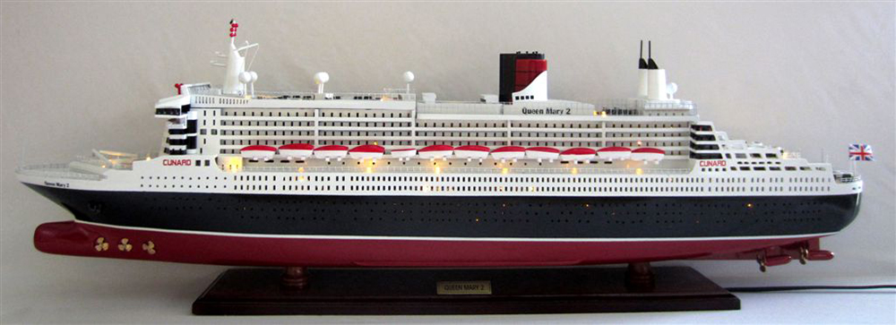 Queen Mary 2 Boat Model With Light Lenght 100