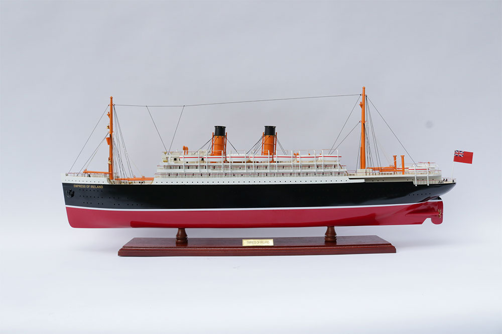 Ocean Liner Empress Of Ireland Model