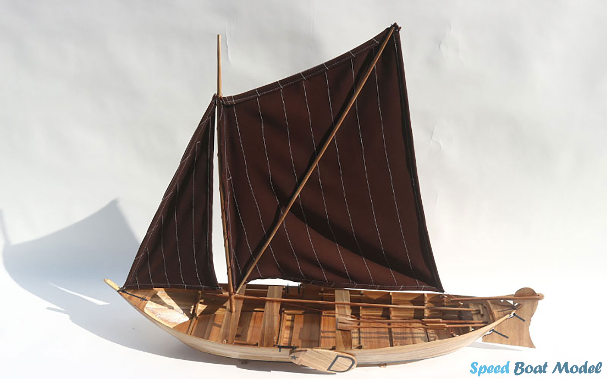 Punters Traditional Fishing Boat Model Handicraft