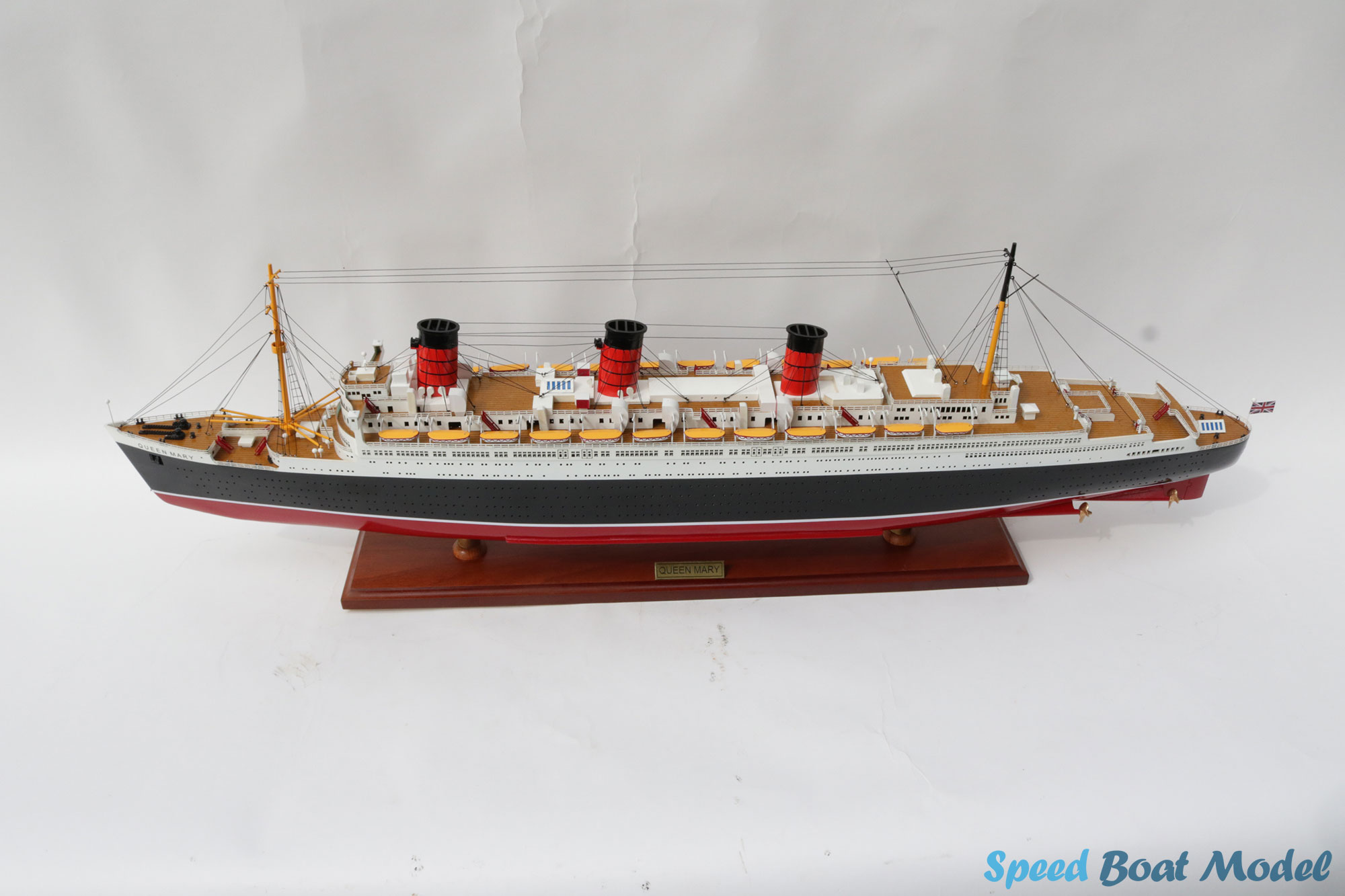 Rms Queen Mary Painted Cruise Liner Model 39.3"