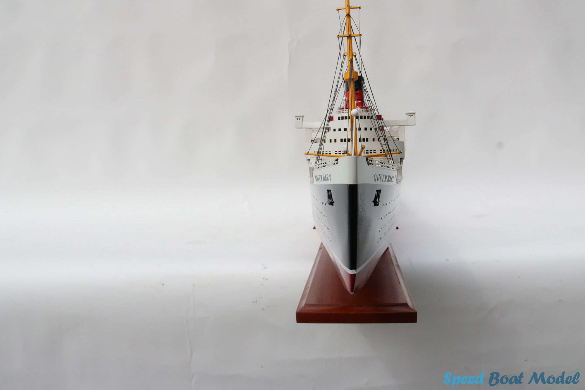 Rms Queen Mary Painted Cruise Liner Model 39.3"