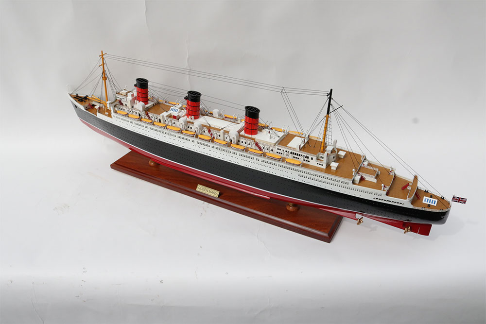 Wooden Ocean Liner Rms Queen Mary Painted Model 13 Wooden Ocean Liner Rms Queen Mary Painted Model