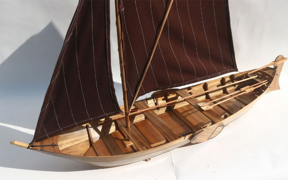 Traditional fishing boat Punters Model Handicraft
