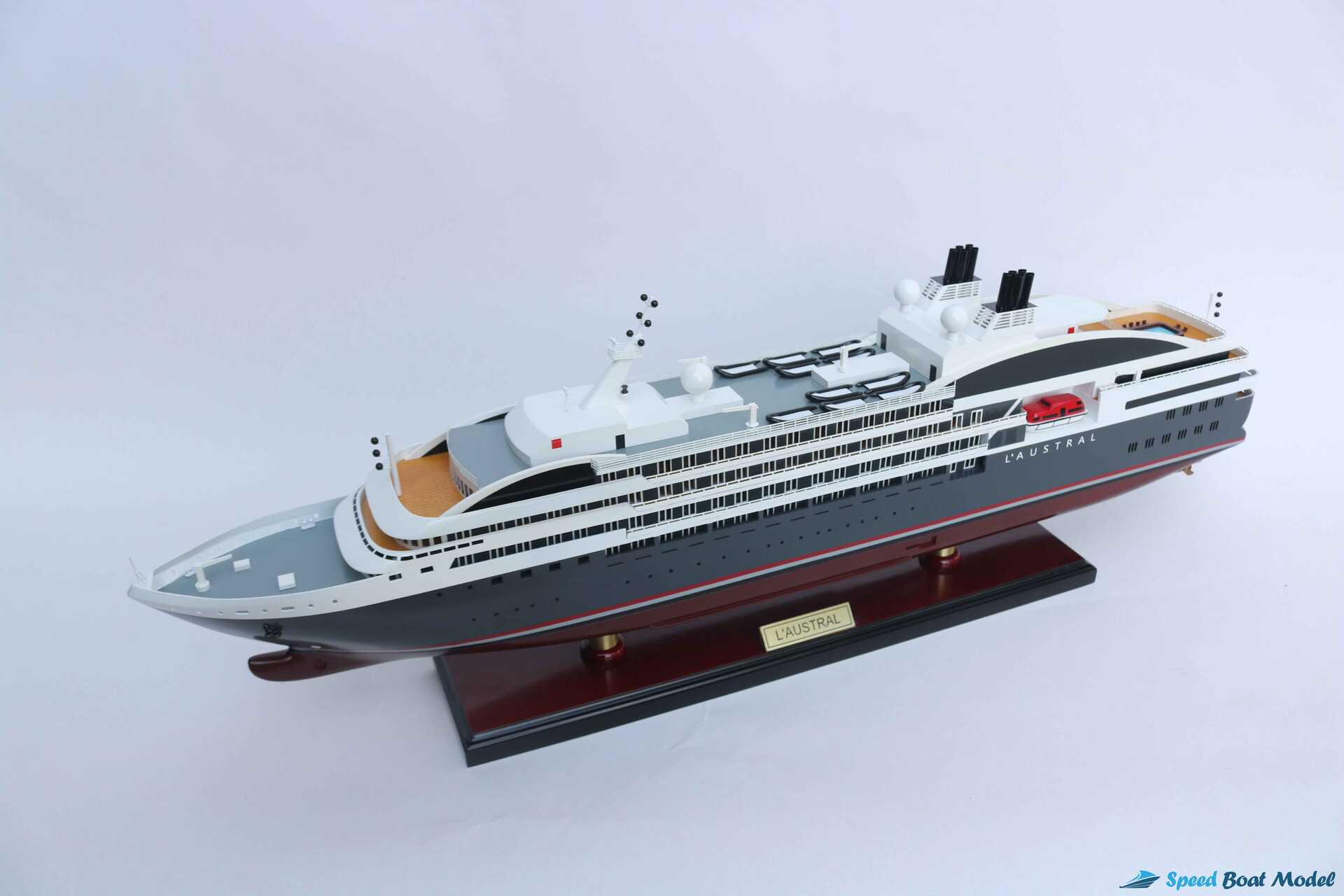 L’austral Cruise Ship Model (9) Speed Boad Model