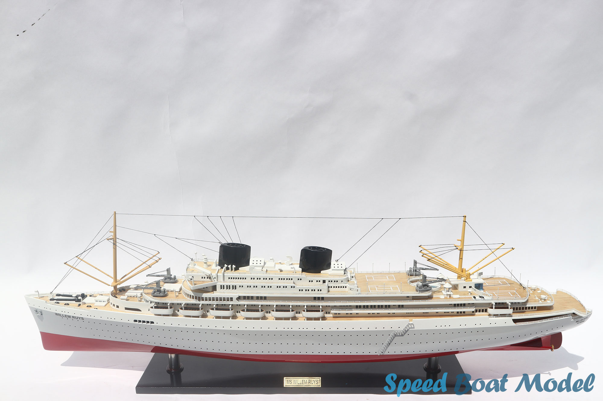 MS Willem Ruys Ocean Liner Model 37.4"