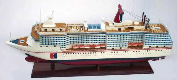 Ocean Liner Carnival Miracle Model