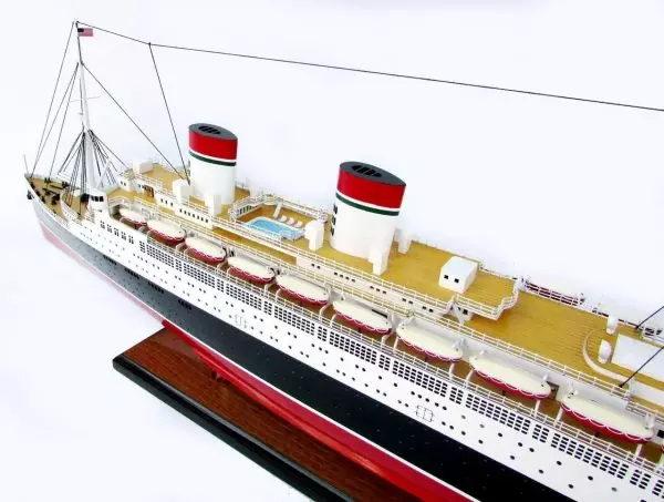 Ocean Liner Conte Di Savoia Ship Model
