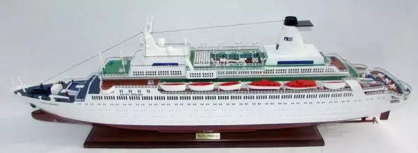 Ocean Liner Ms Pacific Princess Model Lenght 92